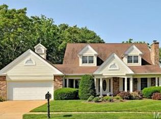 12438 Ballas Trails Dr, Saint Louis, MO 63122
