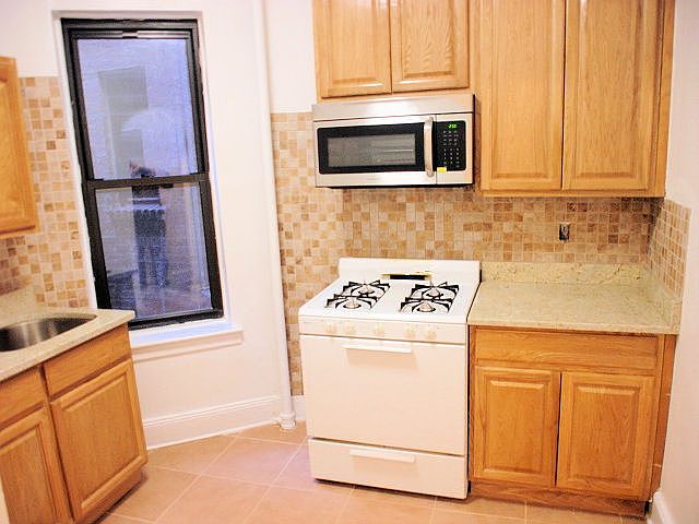 1st image of 329 E 83rd St APT 4D