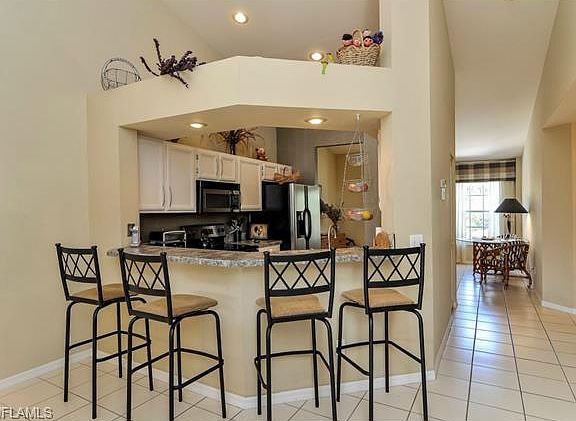 5th image of 790 Wiggins Lake Dr APT 201