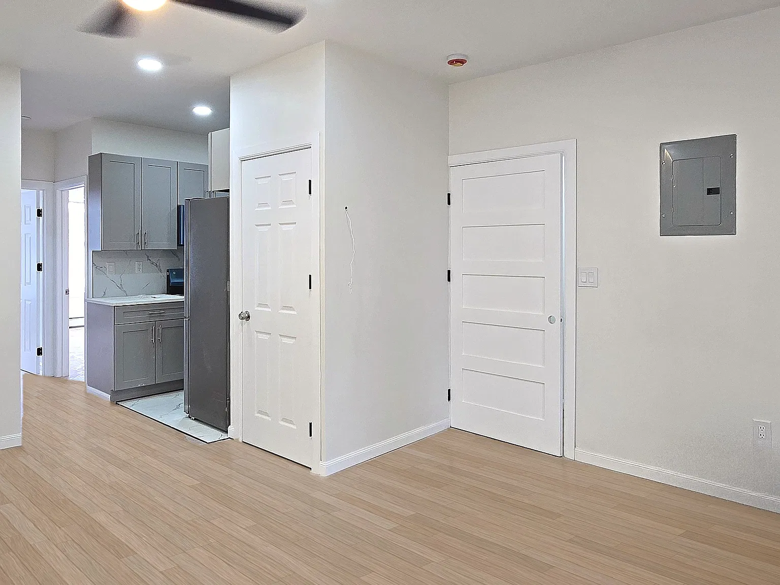 380 Van Siclen Avenue — Photo 3
