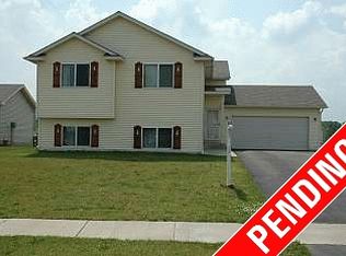 1150 Lillian St, Jordan, MN 55352