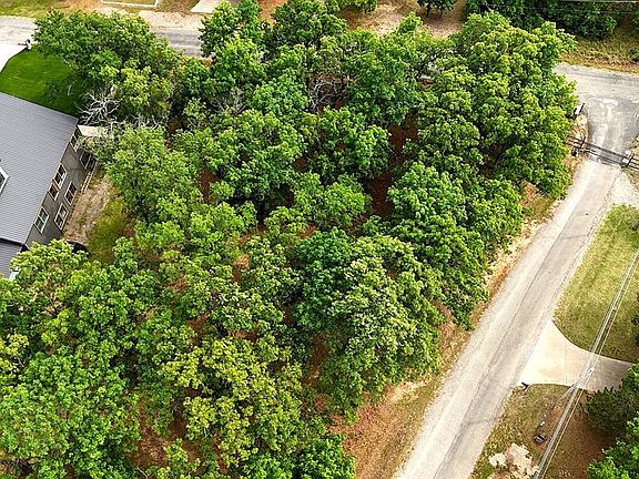 2nd image of 38 Five Oaks Cir Lot 38