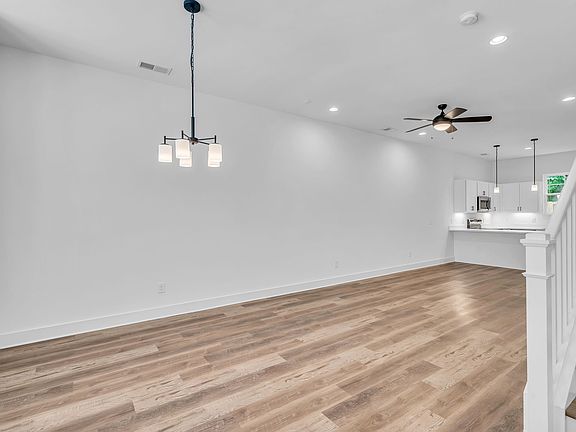 5th image of 2022 Morrison Ridge Dr
