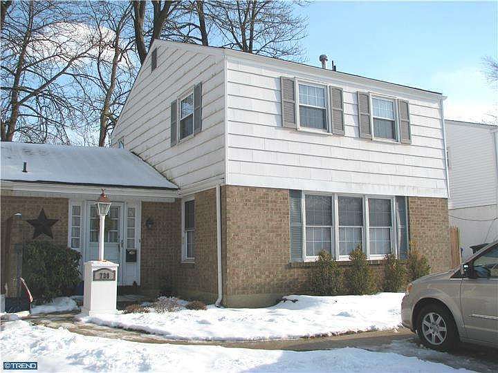 1st image of 730 Elmtree Ln