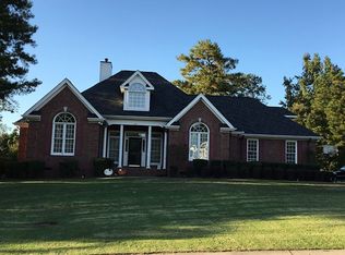 206 Neuse Ridge Dr, Clayton, NC 27527