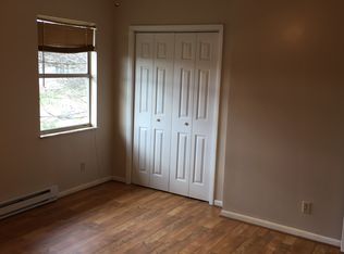 498 Terry Ave #C, Oak Hill, WV 25901