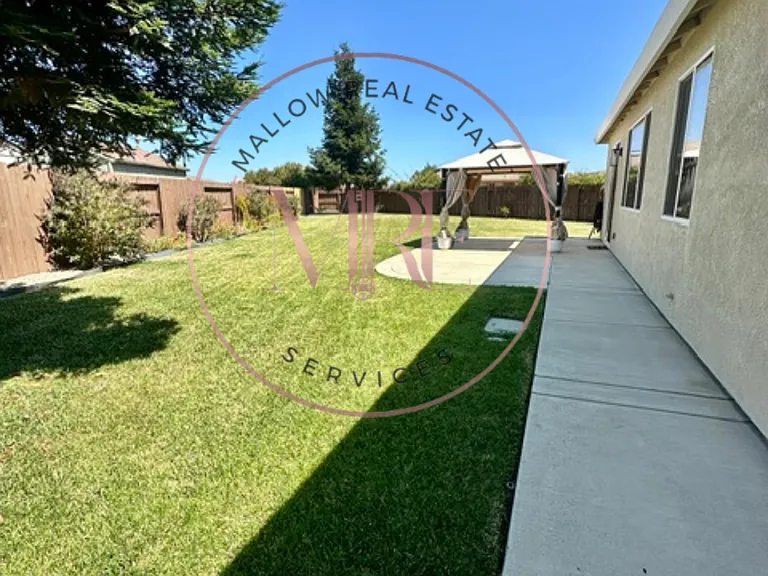 2465 Aberdeen Ct — Photo 13