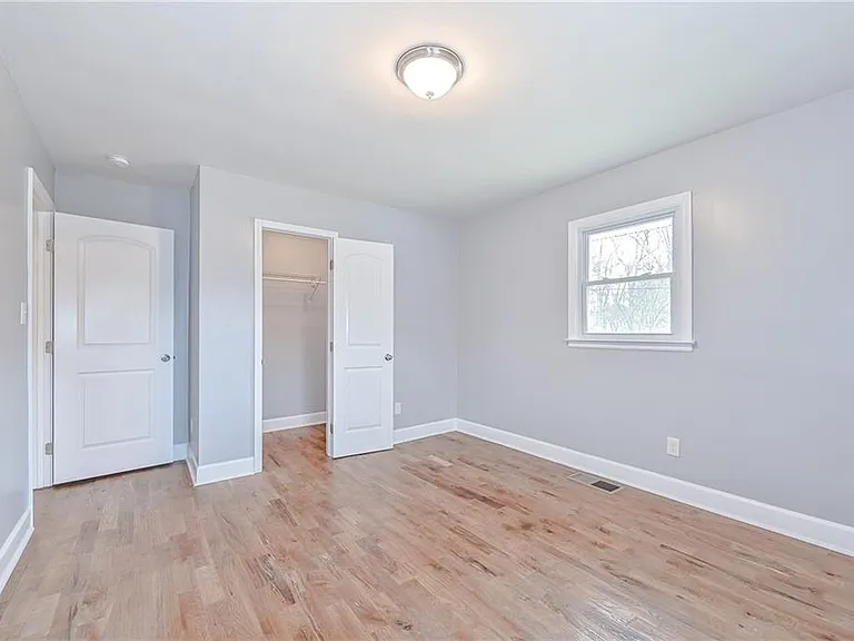 1421 Thunderwood Ct SW — Photo 13