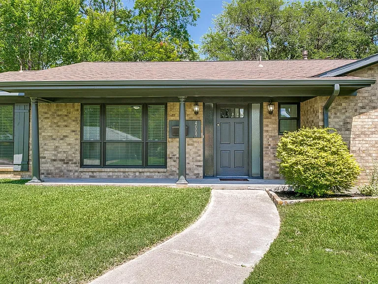 4009 Twilight Dr S — Photo 1