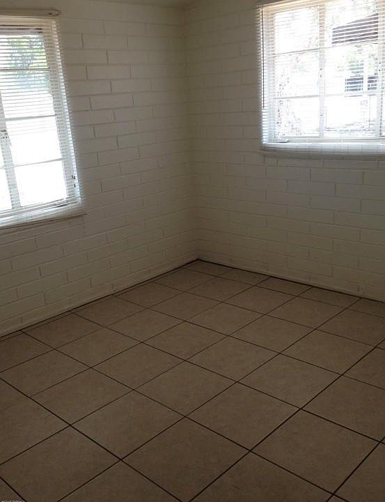 1st image of 1325 W Navajo St APT 5