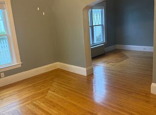 697 Pine St, Manchester, NH 03104