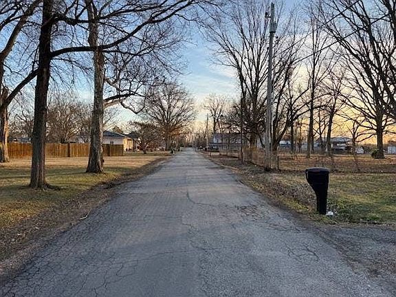 4th image of 5125 Rapp Rd