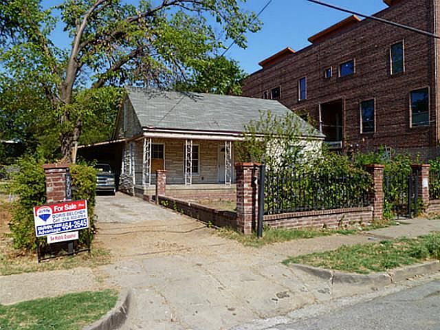 2nd image of 5015 Manett St