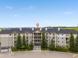 5000 N Somervale Ct SW #325, Calgary, AB T2Y4M1