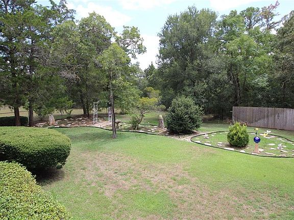 4th image of 109 Kaaawa Ln