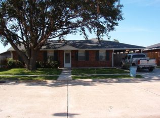 2933 Penwood Dr, Gretna, LA 70056