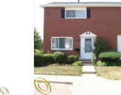 1st image of 2549 Patrick Henry St