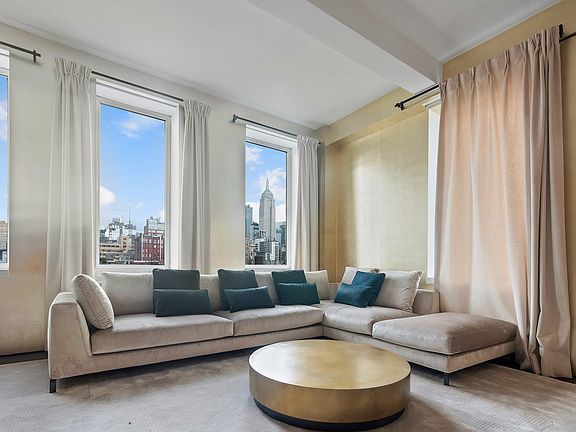 2nd image of 251 W 19th St APT 7A