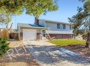 1750 S Ouray Ct, Aurora, CO 80017