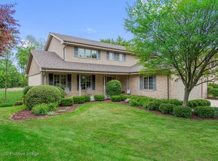 1211 Hastings Rd, Woodridge, IL 60517