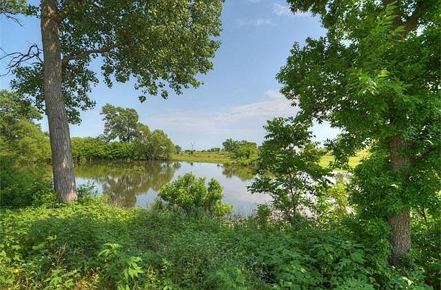 1st image of 1800 County Road 330