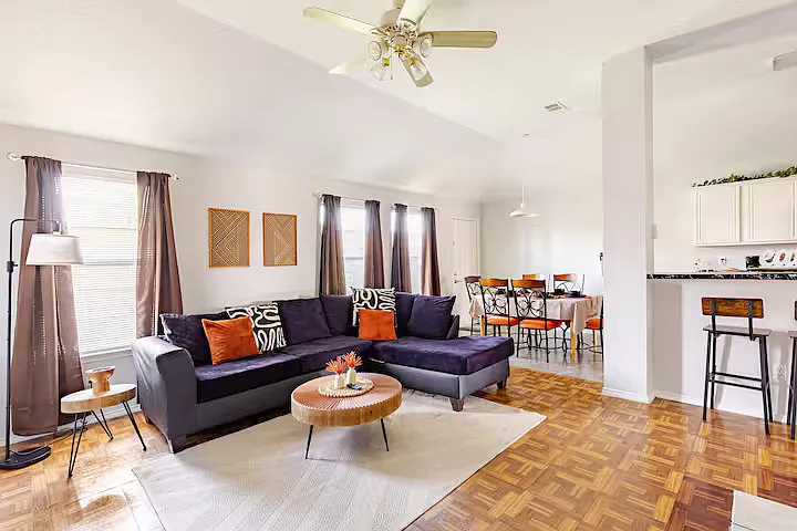 3 bed, $3,800 — Photo 3