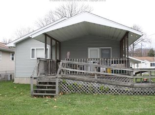 319 Virginia Ave N, Saint Albans, WV 25177