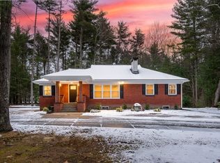 233 Loudville Rd, Easthampton, MA 01027