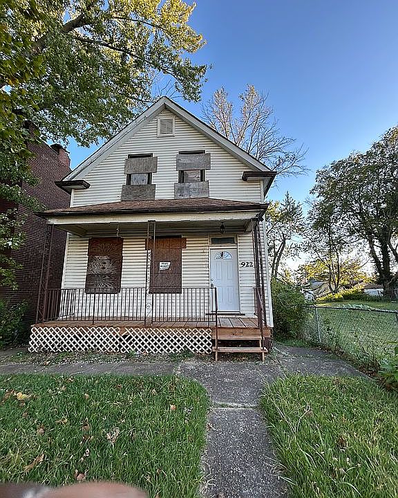 1st image of 922 Canaan Ave