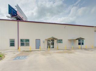 26597 E River Rd, Splendora, TX 77372