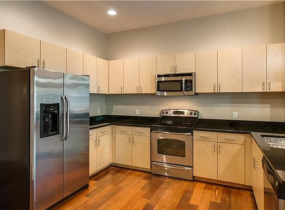 4th image of 2201 8th Ave S APT 107