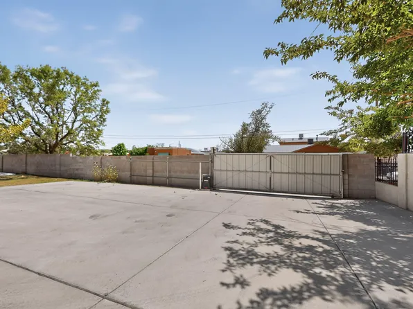 2401 Broadway Blvd NE, Albuquerque, NM 87102