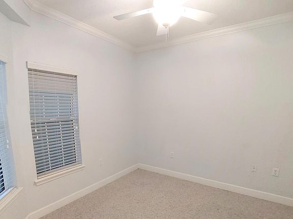 Front bedroom 1 - angle A