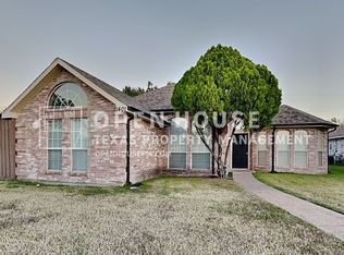 1401 Old Knoll Dr, Wylie, TX 75098