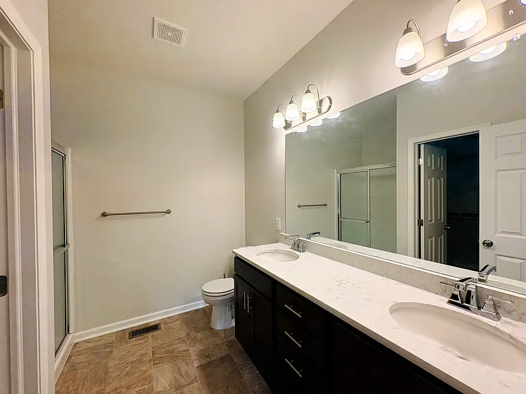 4716 N 210th Ave — Photo 10