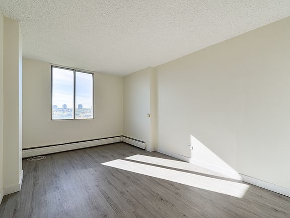 3rd image of 9624 105th St #398373