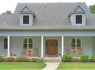 1312 Reynolds Rd, Cross Junction, VA 22625