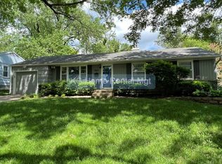 9003 Jarboe St, Kansas City, MO 64114