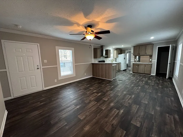 The Waverly — Photo 13