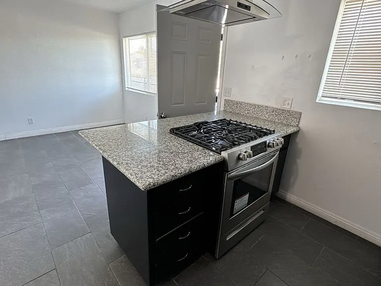 510 N Encina St #A-G — Photo 6