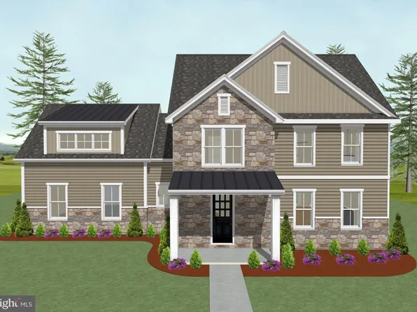 2024 Melody Ln #7, Lancaster, PA 17601