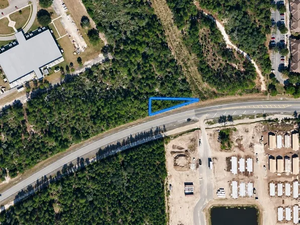 6883 St Johns Avenue, Palatka, FL 32177