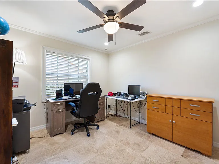 13889 Geranium Pl — Photo 20