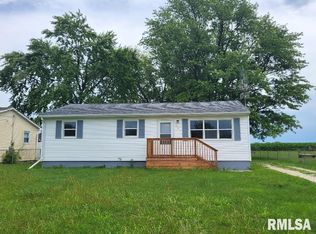 706 S East St, Abingdon, IL 61410