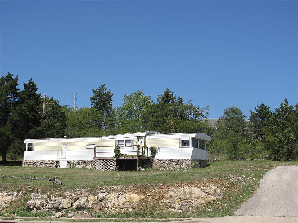 03 (Large)