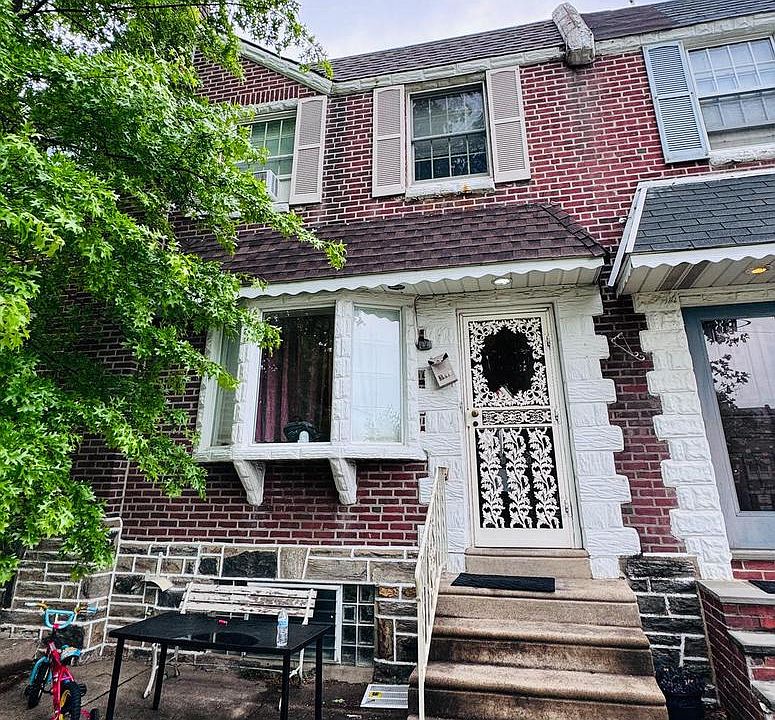 1st image of 3117 Princeton Ave