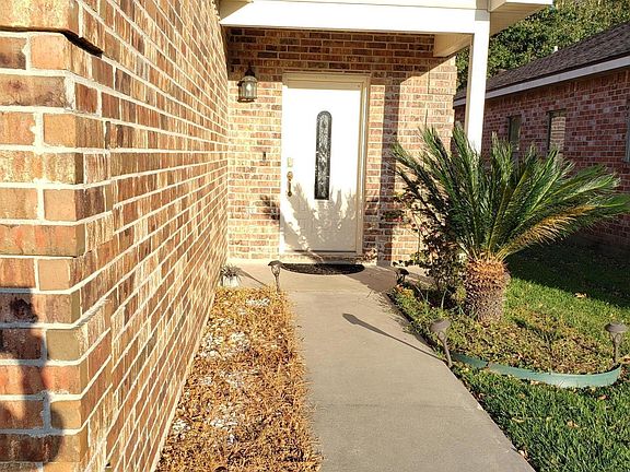 3rd image of 307 Sunflower Estates Ln