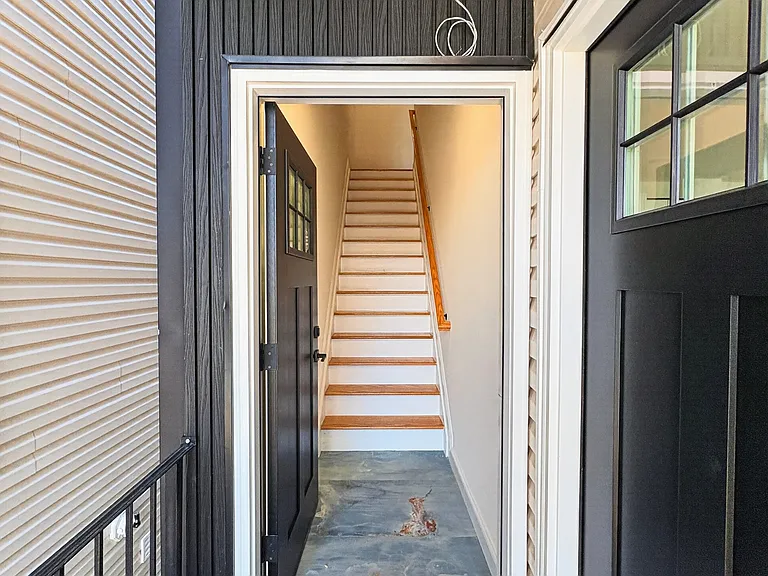 270 Hunterdon St #3 — Photo 43