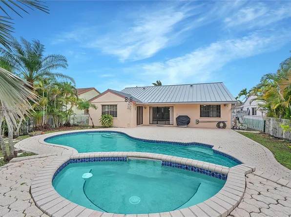 15092 SW 13th Pl, Sunrise, FL 33326