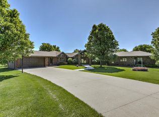 53053 230th St, Glenwood, IA 51534